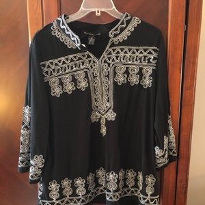 Lauren Michelle Black Tunic Blouse